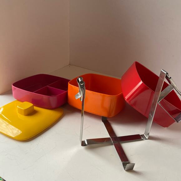 Vintage Gold Fish Brand Mid-Century Modern Melamine Stacking Lunchbox Snack Tote - Picture 7 of 12